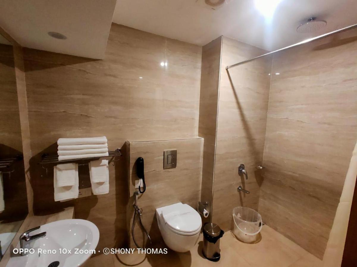 Agincourt Kuttikkanam Hotell Pīrmed Exteriör bild