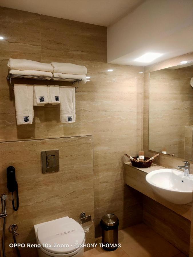 Agincourt Kuttikkanam Hotell Pīrmed Exteriör bild
